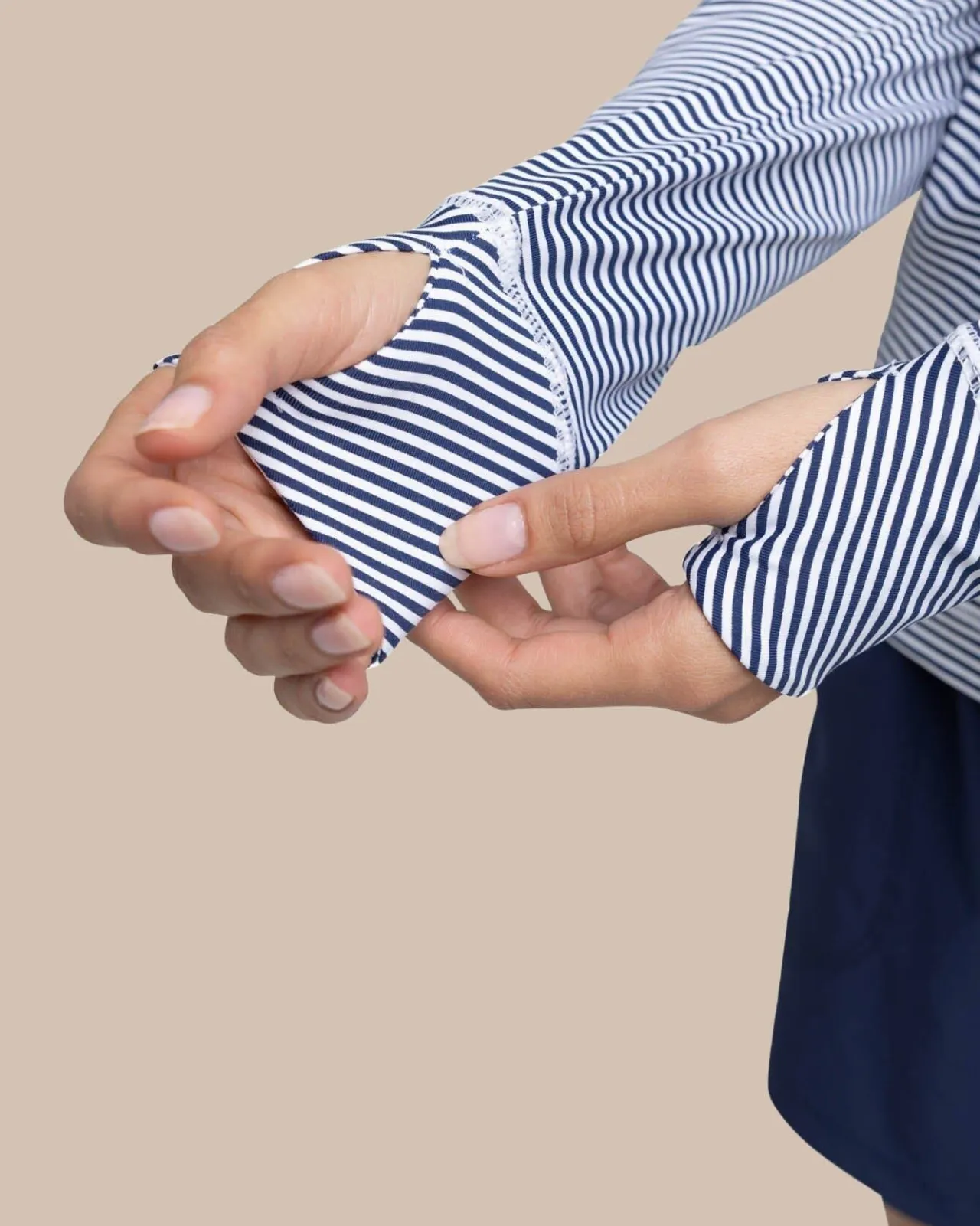 Southern Tide Team Colors Runaround Quarter Zip Pull Over Clearance